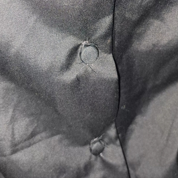 J. Crew Size 6 Sleeveless Black Top Blouse Shirt Beaded Embellishment NWT B24#5 - Picture 3 of 10